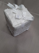 Carica l'immagine nel visualizzatore di Gallery, PORTA KLEENEX QUADRATO serie MACRAMÈ