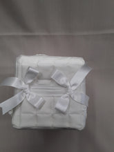 Carica l&#39;immagine nel visualizzatore di Gallery, PORTA KLEENEX  QUADRATO serie MACRAMÈ

